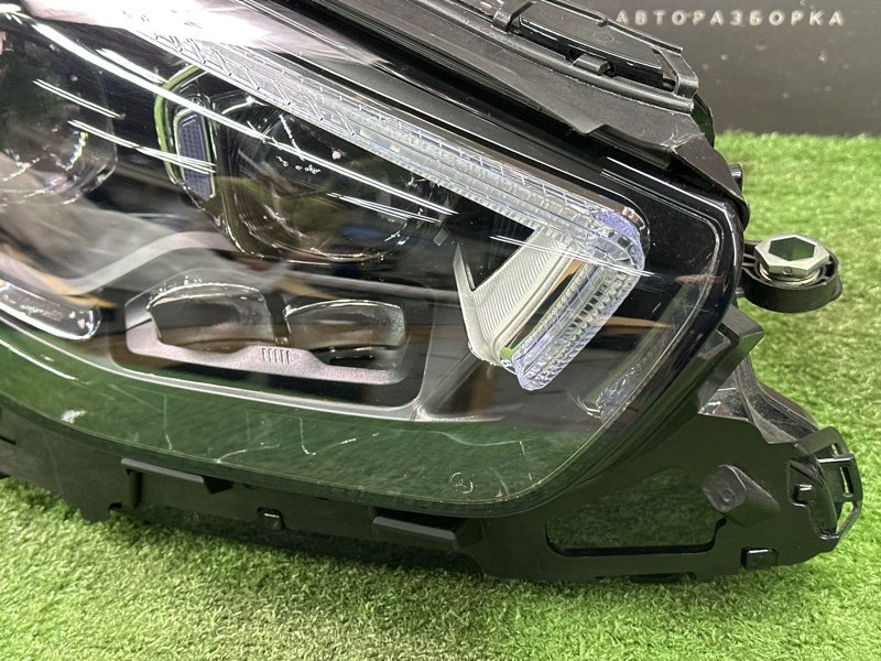 Фара передняя правая E-Class W213 Фара передняя правая E-Class W213