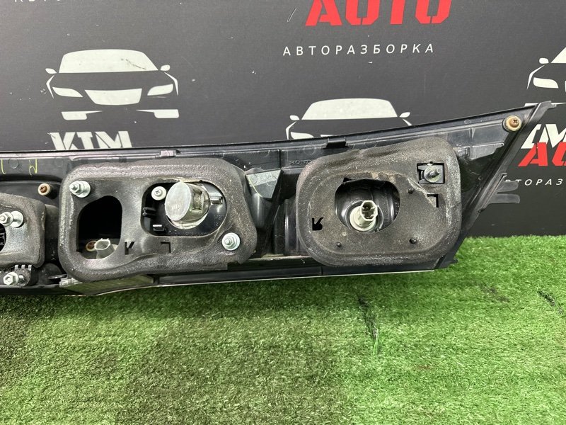 Фонарь в крышку багажника Civic 5D