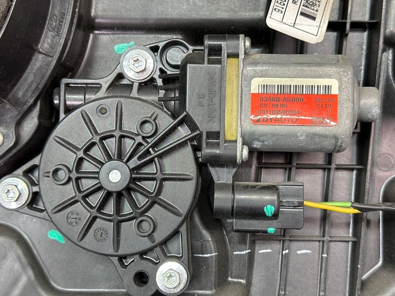 Механизм стеклоподъёмника задний правый i30 GD