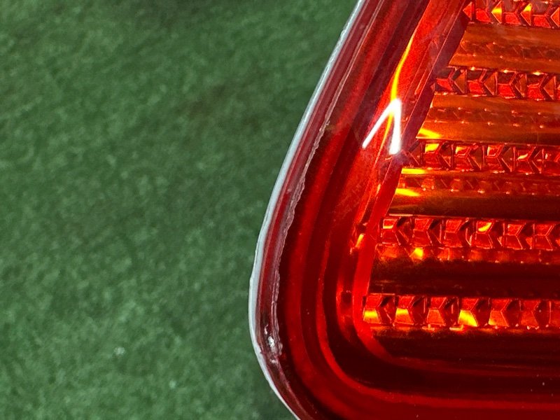 Фонарь в крыло задний левый Albea