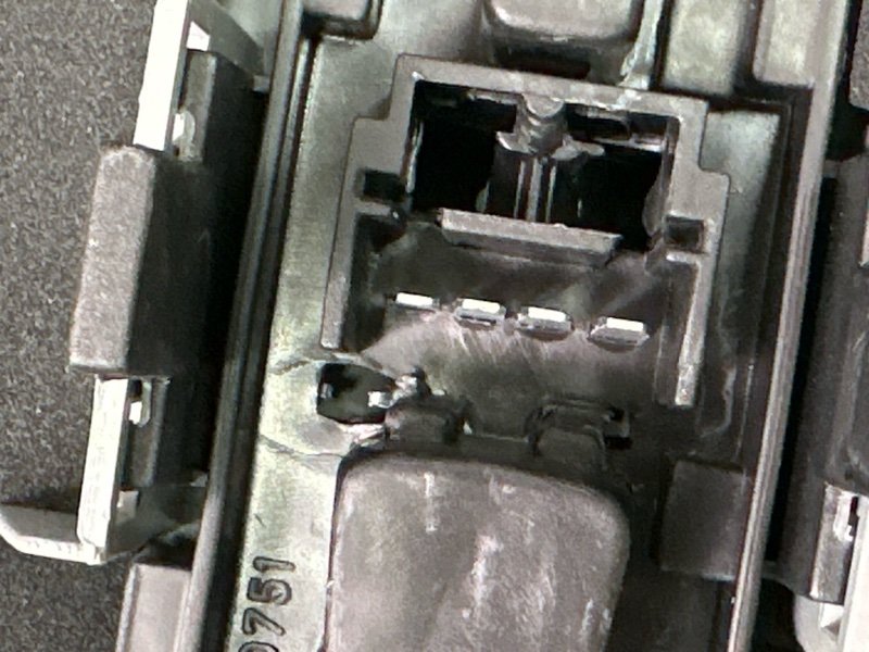 Фонарь в крыло задний левый Albea