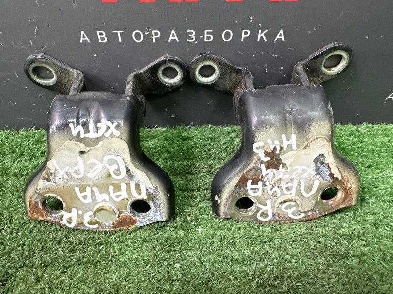 Петли двери задние правые Lacetti