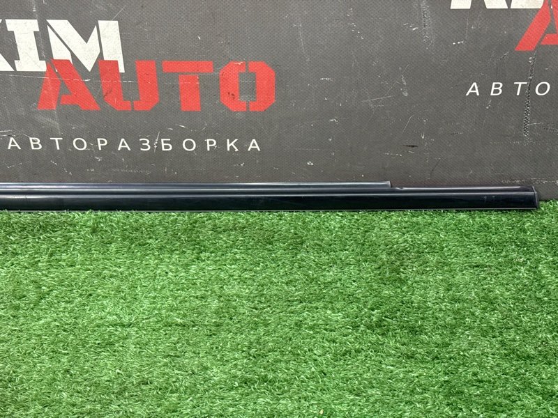 Уплотнитель стекла наружный (Бархотка) задний левый Chevrolet Lacetti Уплотнитель стекла наружный (Бархотка) задний левый Chevrolet Lacetti