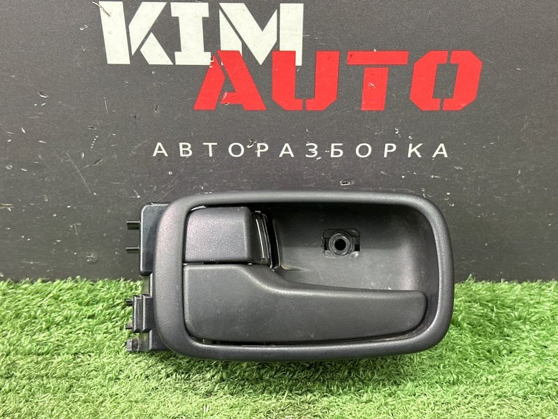 Ручка двери внутренняя левая Mitsubishi Lancer 9 MR627180 Б/У