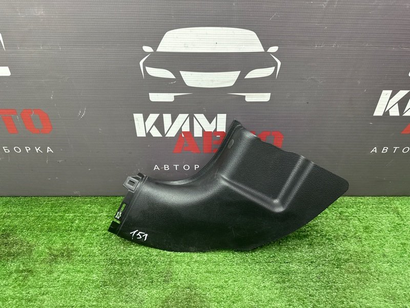Запчасть накладка порога малая передняя правая Opel Astra G 09152861 Б/У Накладка порога малая передняя правая Opel Astra G 09152861 Б/У