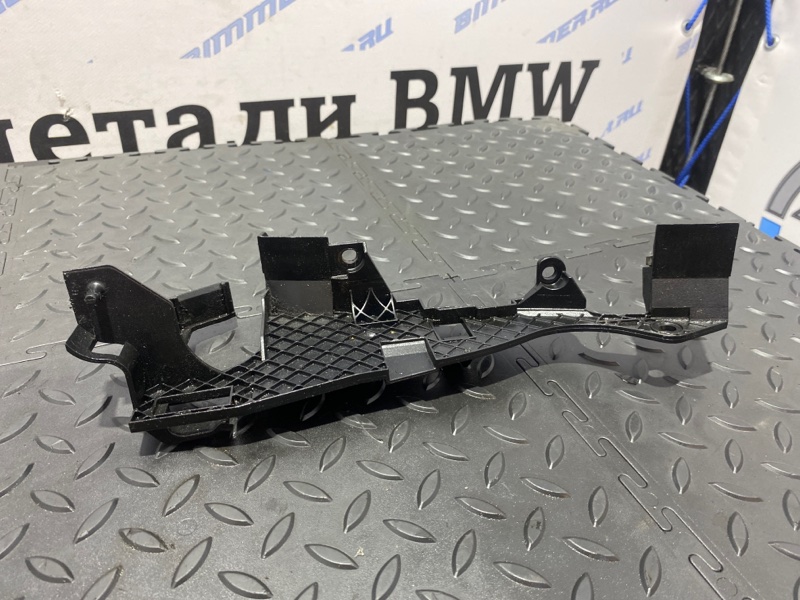 Кронштейн жгута проводки BMW F30 12527640246 контрактная