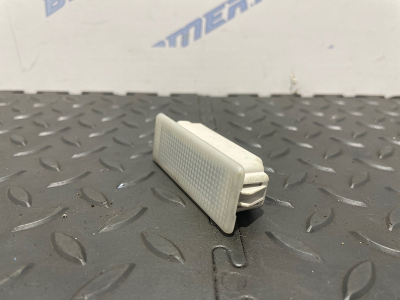 Плафон подсветки салона BMW X5 E70