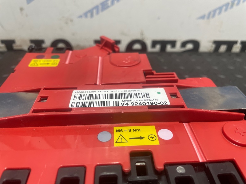Распределитель тока B+ задний 550iX F10 N63B44A