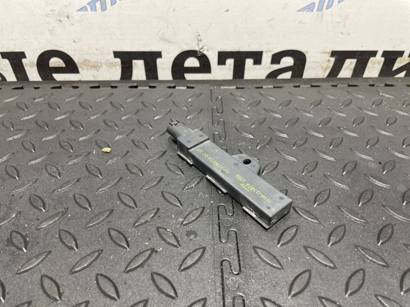 Антенна бесключевого доступа BMW 328iX F30 N20B20A 65209220831 контрактная
