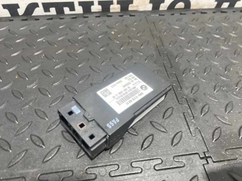 Блок управления сиденьем BMW 328iX F30 N20B20A 61359216468 контрактная