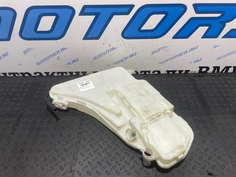 Бачок стеклоомывателя BMW 550iX F10 N63B44A 61667269667 контрактная