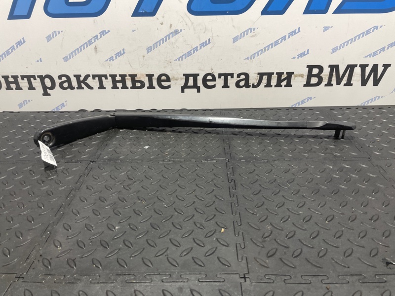 Поводок стеклоотчистителя правый BMW 550iX F10 N63B44A 61617203156 контрактная