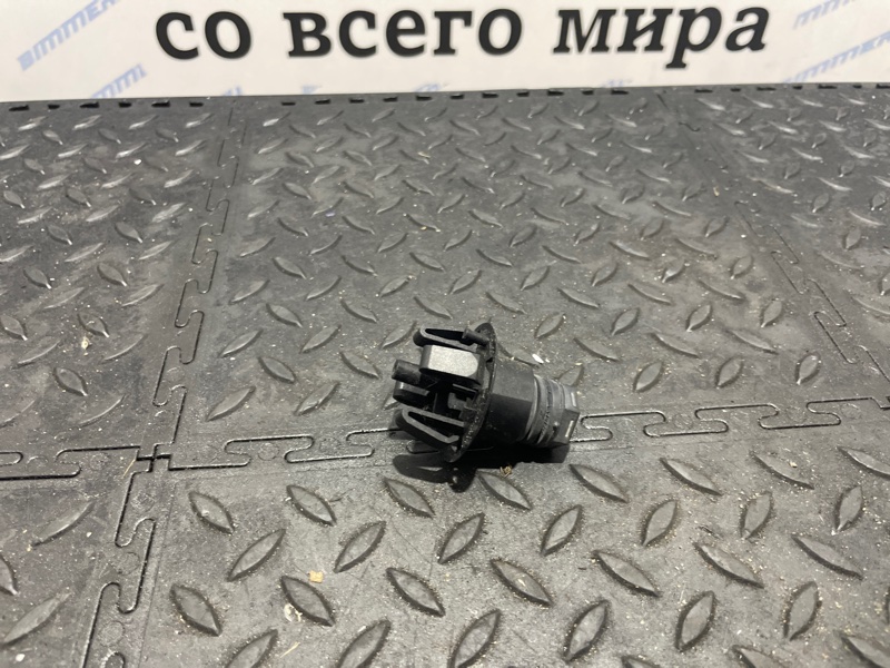 Регулятор капота BMW F25 N55B30A 51767183752 контрактная