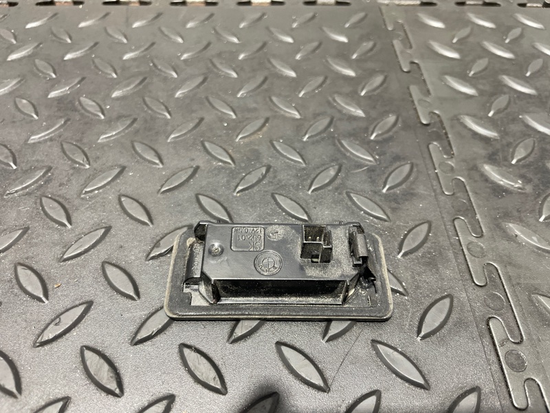 Подсветка номера BMW Е84 N55B30A