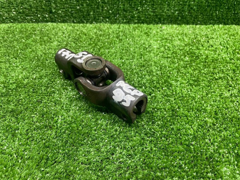 Рулевой карданчик передний TOYOTA BELTA KSP92 1KRFE Рулевой карданчик передний TOYOTA BELTA KSP92 1KRFE