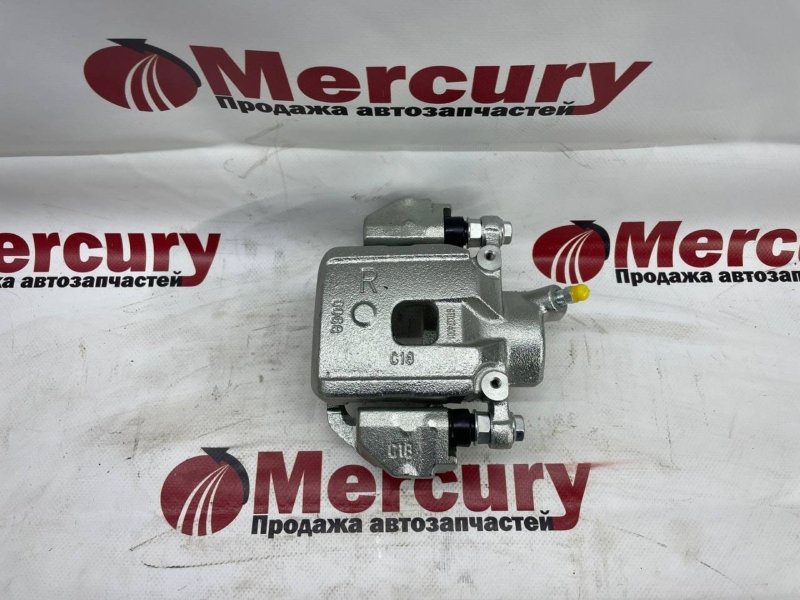 Суппорт задний правый TOYOTA LAND CRUISER CYGNUS 1998-2007 UZJ100W 1FZFE 47730-60101 новая