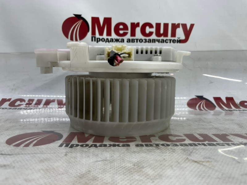 Мотор печки передний MARK X 2003-2019 GRX120 2GRFSE