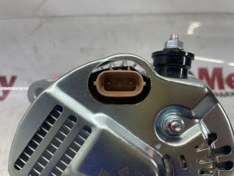 Генератор TOYOTA LAND CRUISER UZJ100 2UZFE