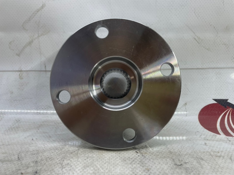 Флянец хвостовика редуктора задний TOYOTA 4RUNNER 1991-1996 LN106 7MGE 41204-35040 новая