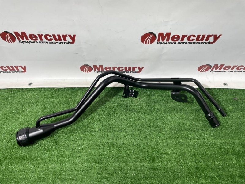 Заливная горловина топливного бака TOYOTA RUSH 2006-2016 J200 3SZVE 77201-B4010 новая