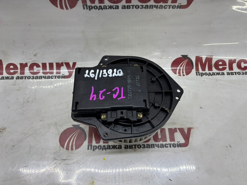 Мотор печки передний NISSAN SERENA 1999-2005 PC24 QG13DE 27220-WD000 контрактная