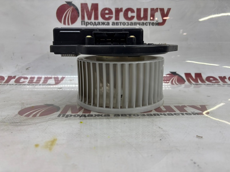 Мотор печки передний SERENA 1999-2005 PC24 QG13DE