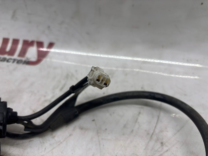 Датчик abs передний левый IST 2000-2014 NCP60 1NZFE Датчик abs передний левый IST 2000-2014 NCP60 1NZFE