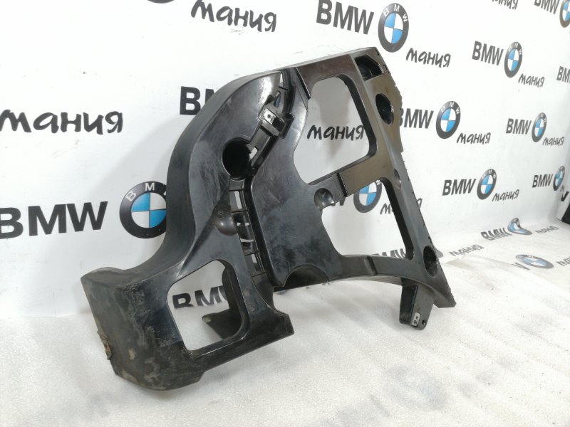 Крепление бампера заднее правое X5 2009 E70 M57D30