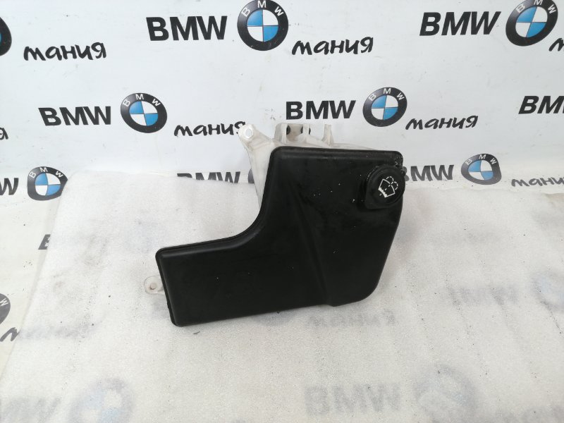 Бачок омывателя BMW X5 2005 E53 M57D30 61 67 8 252 738 контрактная