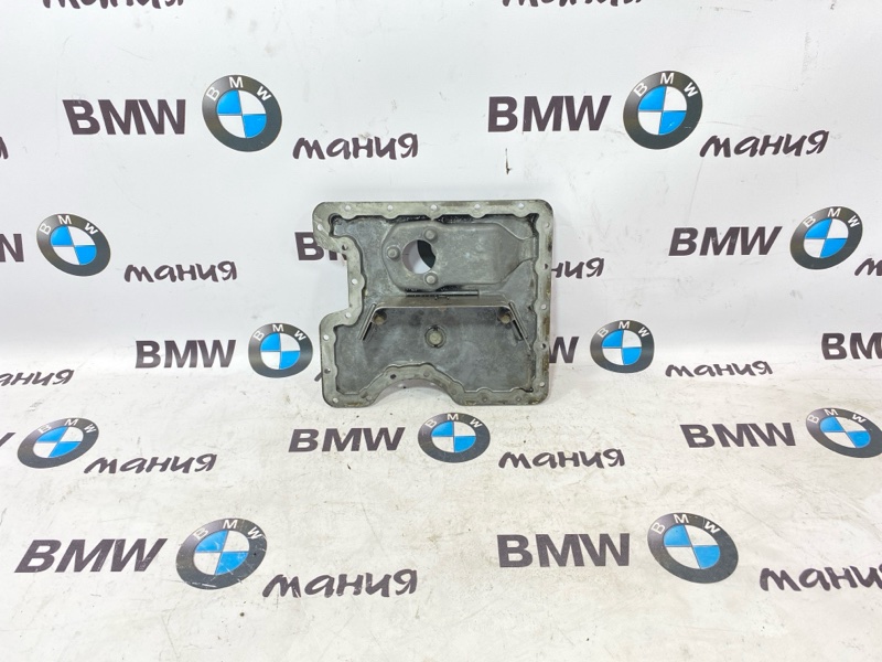 Поддон двигателя BMW X5 2005 E53 N62B44 11137540750 контрактная