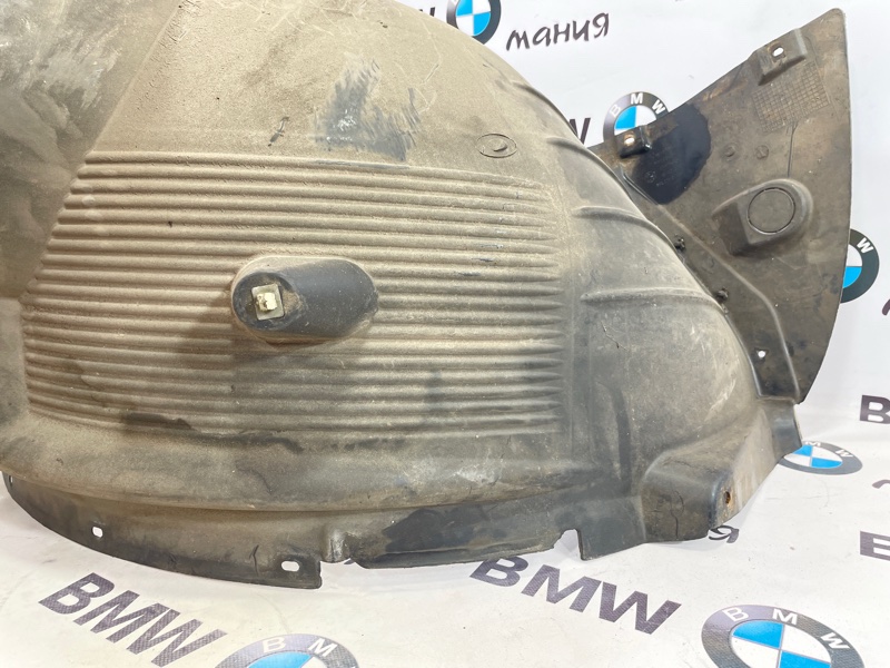 Подкрылок передний правый X3 2004 E83 M54B30