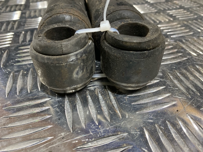 Амортизатор подвески Frontera B 2001 Z32SE Амортизатор подвески Frontera B 2001 Z32SE