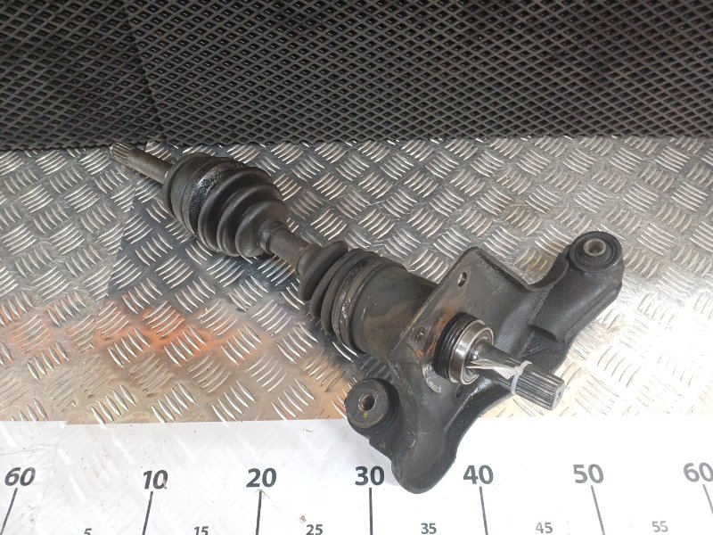 Привод передний Opel Frontera B Z32SE