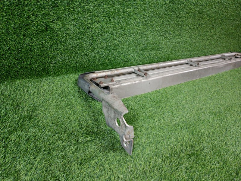 Накладка порога Bighorn 4JX1 Накладка порога Bighorn 4JX1