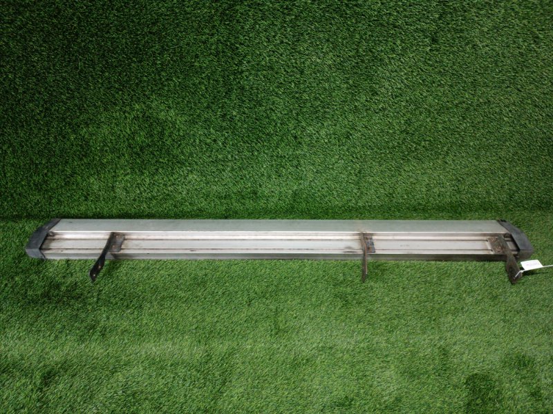 Накладка порога Frontera B 2001 Z32SE Накладка порога Frontera B 2001 Z32SE