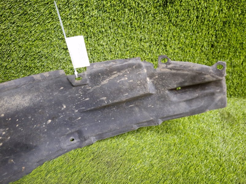 Подкрылок передний Opel Frontera B Z32SE