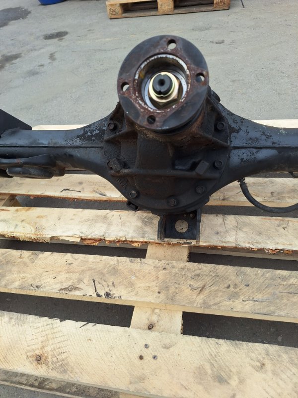 Редуктор моста задний Bighorn 4JX1 Редуктор моста задний Bighorn 4JX1