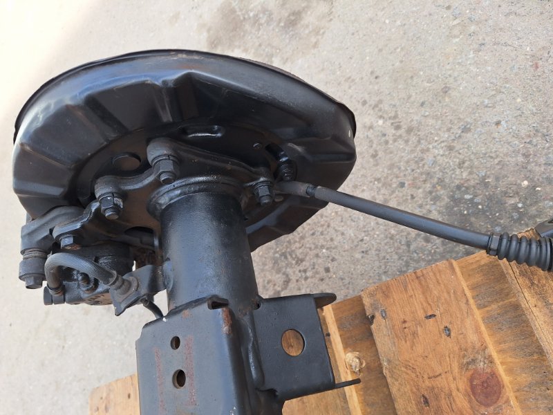 Редуктор моста задний Frontera B 2001 Z32SE Редуктор моста задний Frontera B 2001 Z32SE