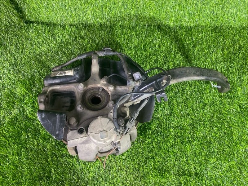 Кулак поворотный передний правый Alfa Romeo 159 2005 939A 939A5000 50706502 контрактная