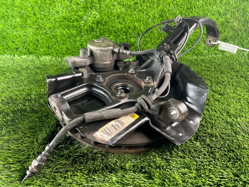 Кулак поворотный передний левый Alfa Romeo 159 2007 939A 939A5000 50706501 контрактная