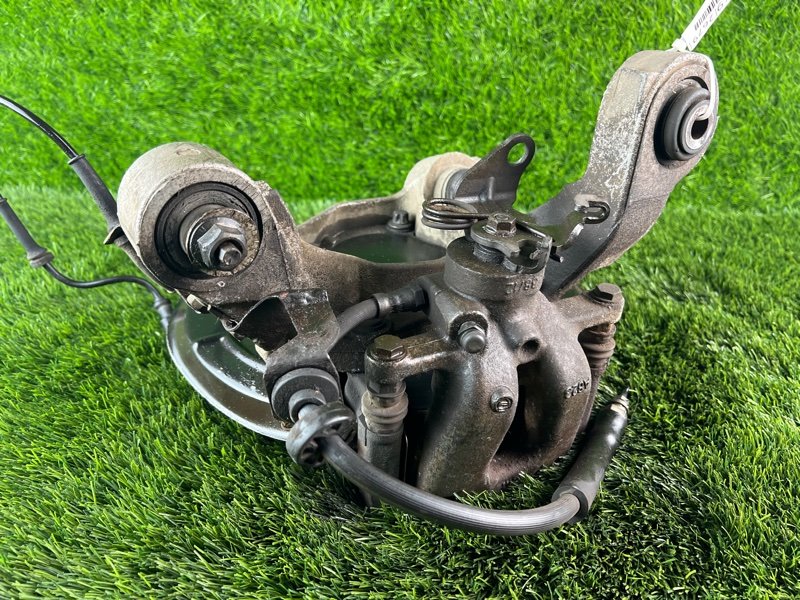 Цапфа в сборе задняя левая 159 2005 939A 939A5000 Цапфа в сборе задняя левая 159 2005 939A 939A5000