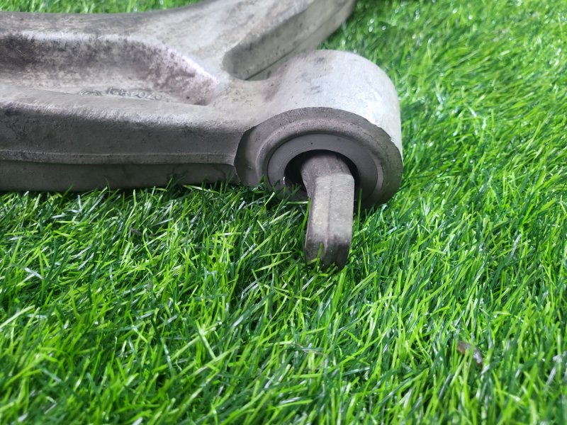 Рычаг подвески передний правый 159 2005 939A 939A5000 Рычаг подвески передний правый 159 2005 939A 939A5000