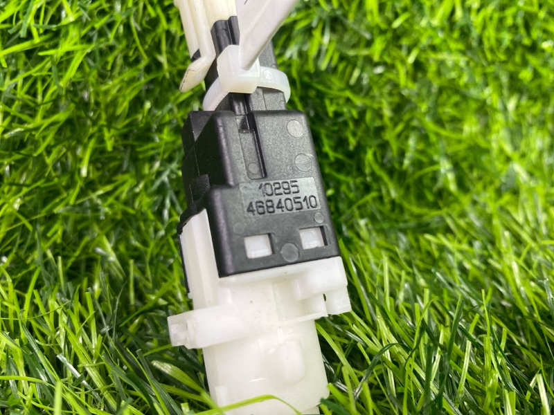 Датчик педали тормоза 159 2007 939A 939A5000