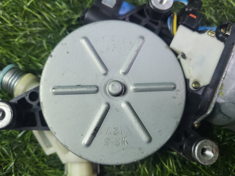 Стеклоподъёмник задний правый Opel Frontera B Z32SE