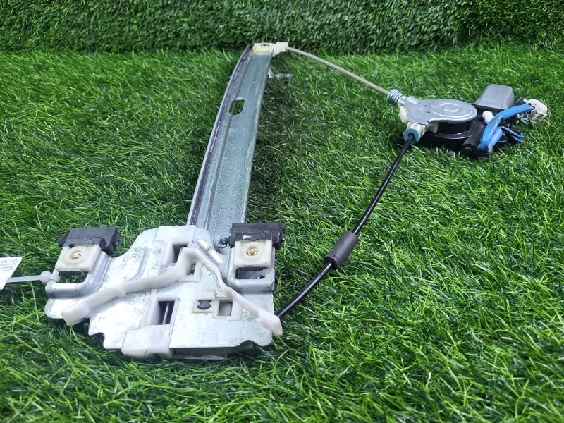 Стеклоподъёмник задний правый Frontera B 2001 Z32SE