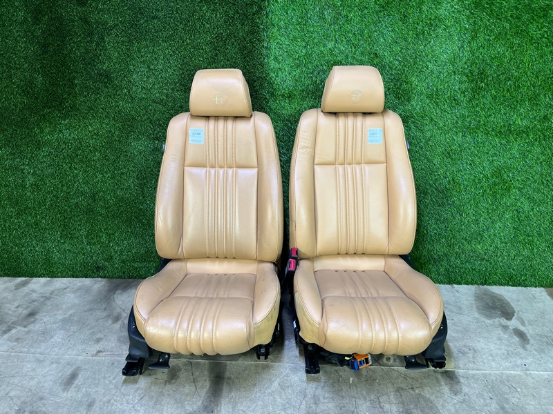 Запчасть сиденья комплект передняя Alfa Romeo 159 2007 939A 939A5000 контрактная Сиденья комплект передняя Alfa Romeo 159 2007 939A 939A5000 контрактная