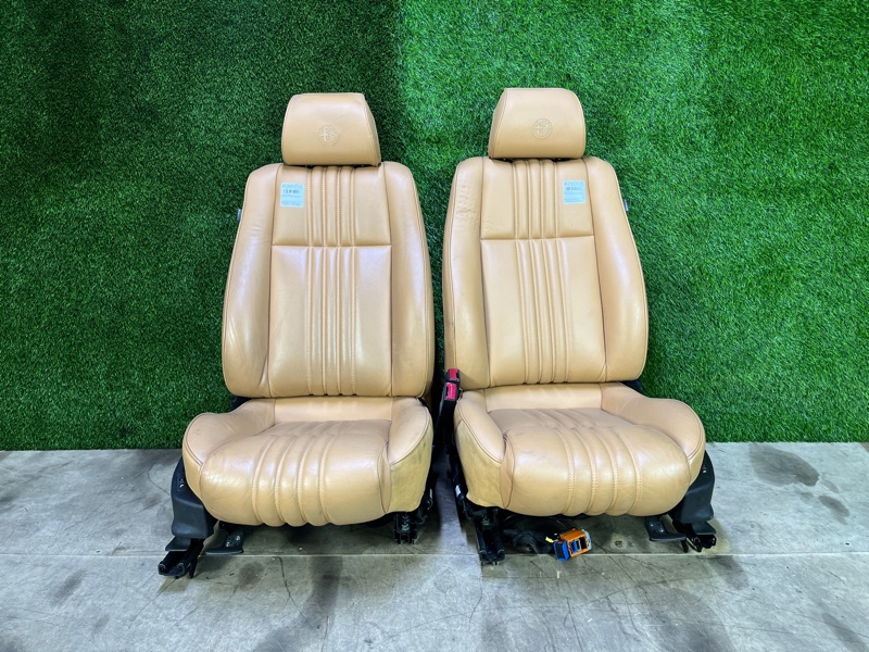 Сиденья комплект передняя Alfa Romeo 159 939A 939A5000 Сиденья комплект передняя Alfa Romeo 159 939A 939A5000