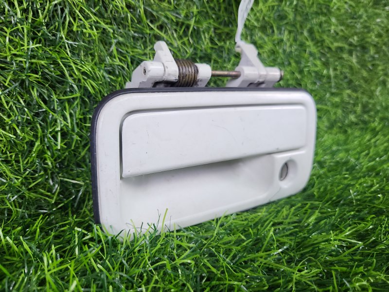 Ручка двери внешняя передняя левая Opel Frontera B Z32SE