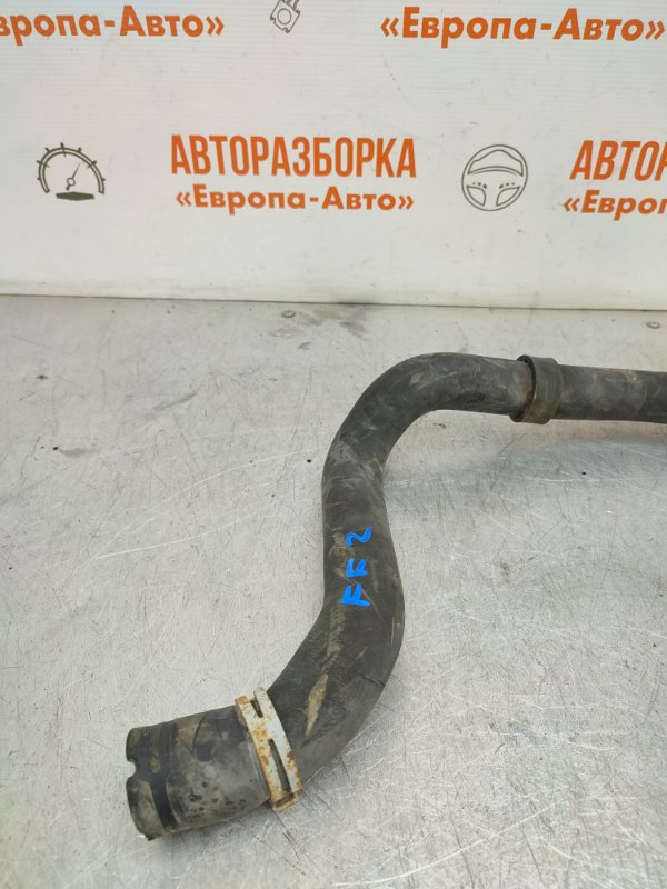 Патрубок радиатора Focus 2 2008 1.6 л Патрубок радиатора Focus 2 2008 1.6 л