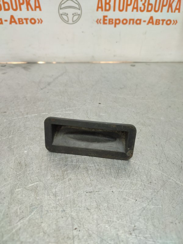 Кнопка открывания крышки багажника Ford Focus 2 2008 1.6 л 6M5119B514AB Б/У